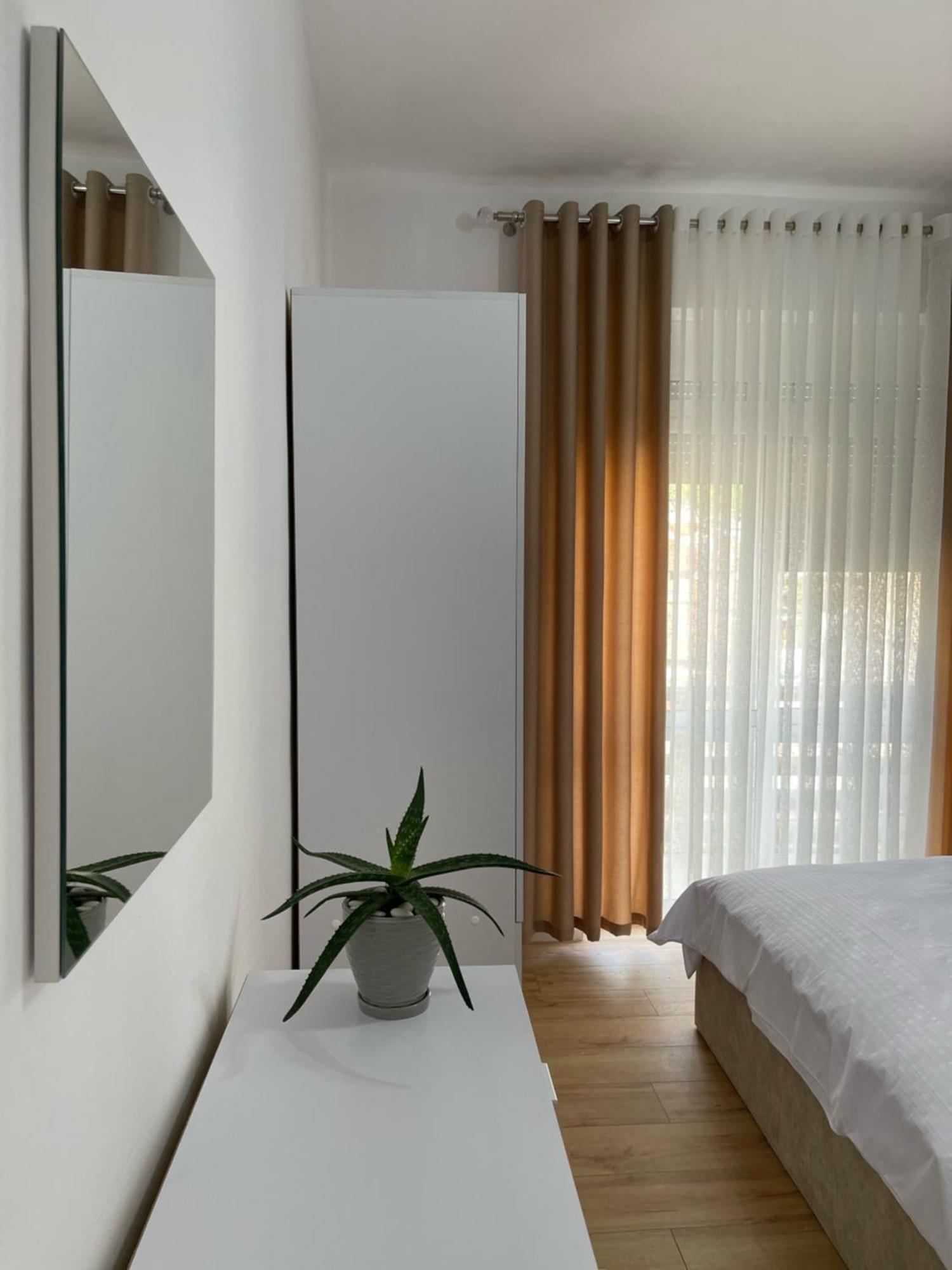 Beratinus Apartment In Berat Center Екстер'єр фото