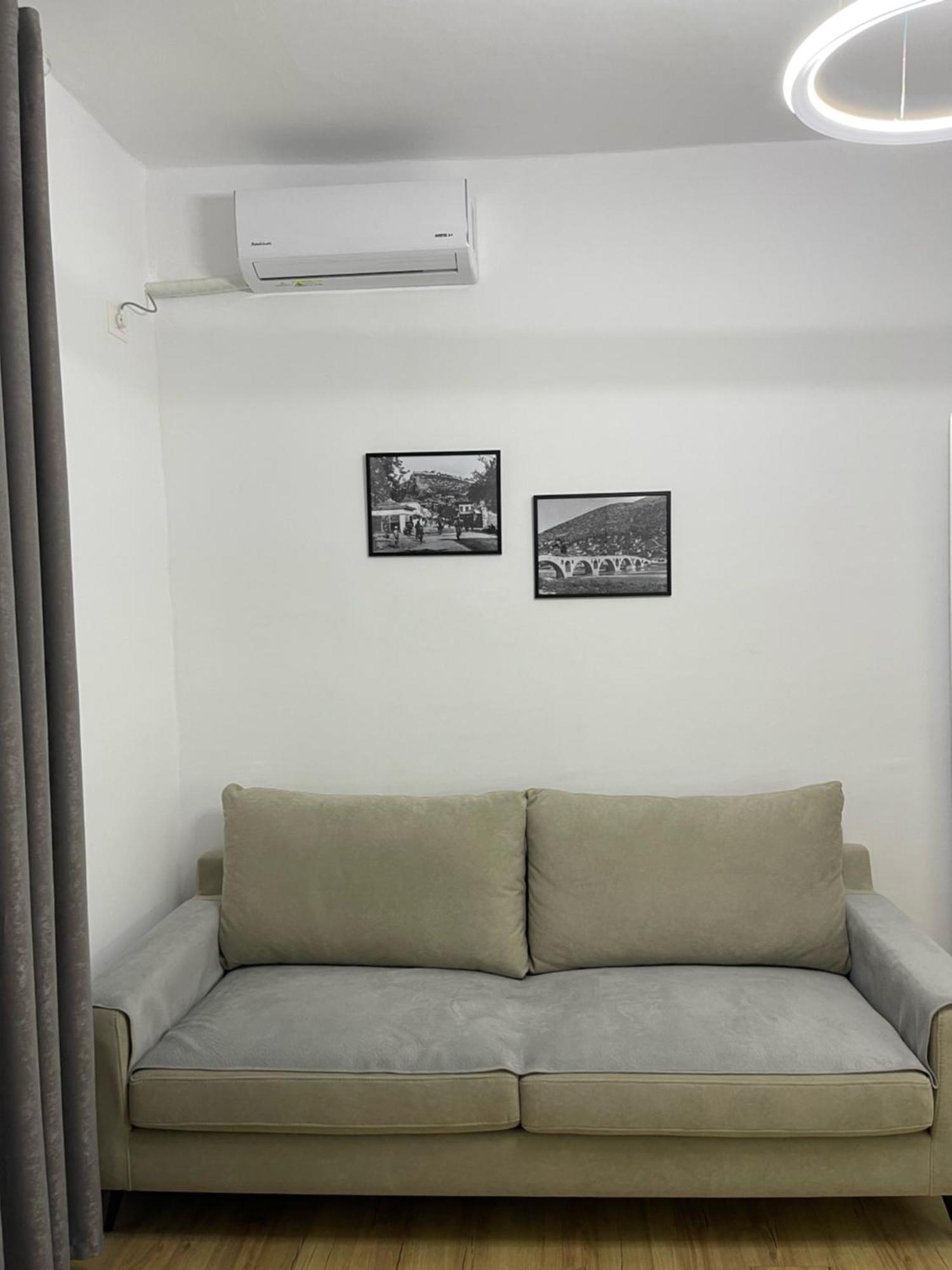Beratinus Apartment In Berat Center Екстер'єр фото