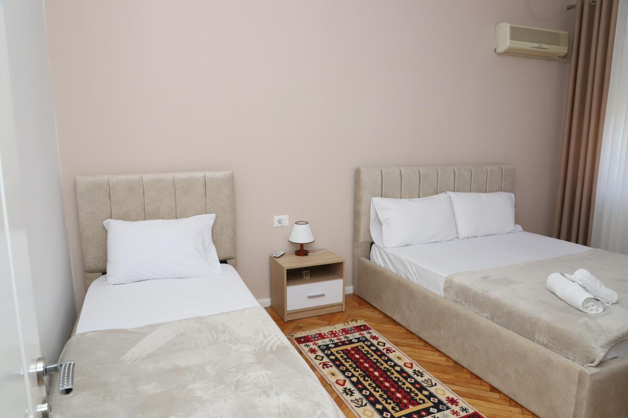 Beratinus Apartment In Berat Center Екстер'єр фото