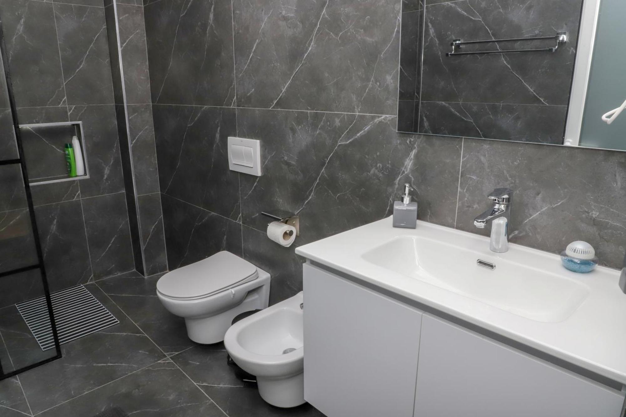 Beratinus Apartment In Berat Center Екстер'єр фото