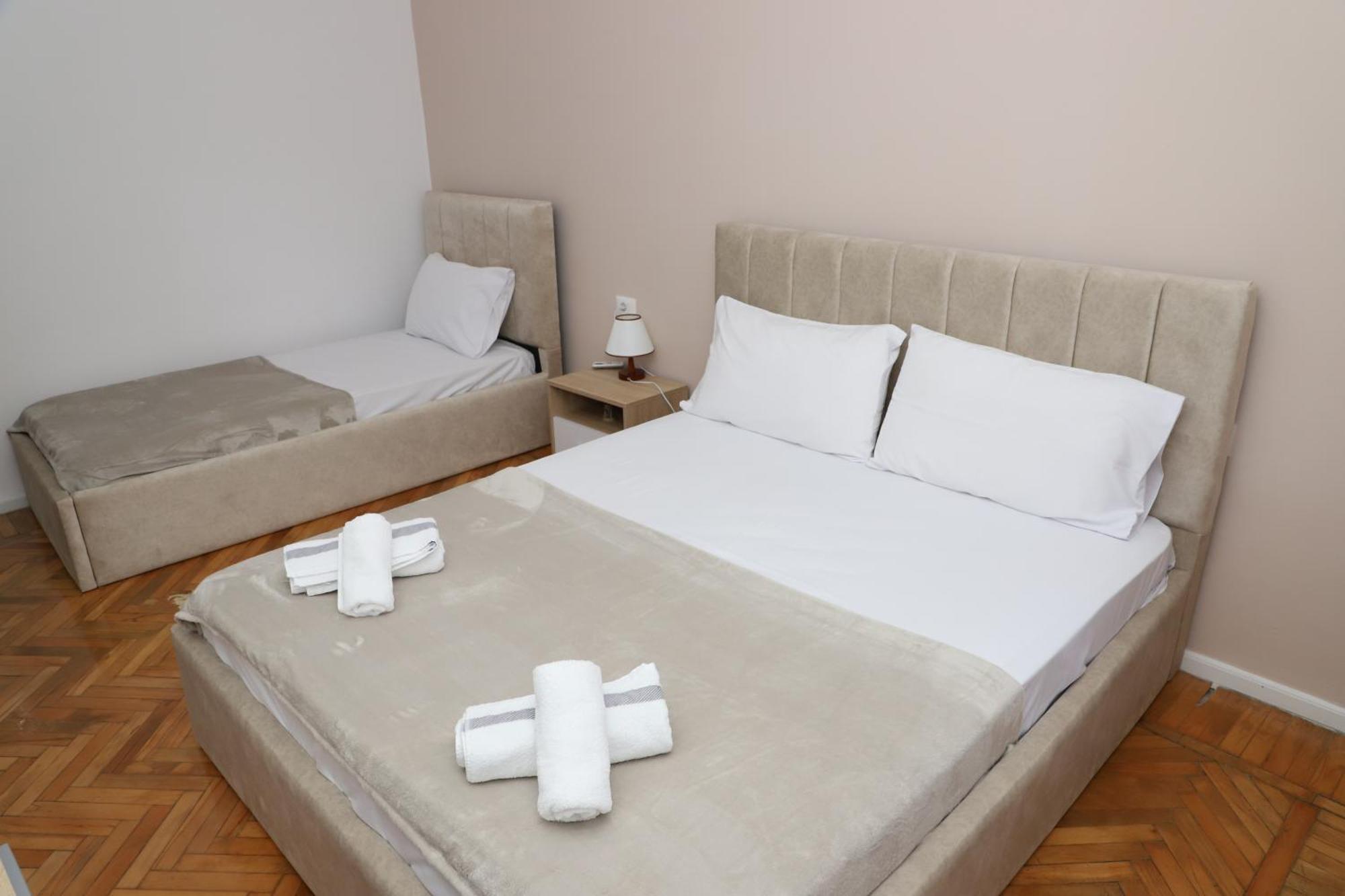 Beratinus Apartment In Berat Center Екстер'єр фото